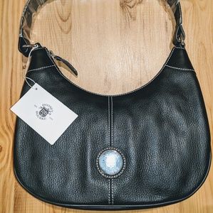 NWT - Dooney & Burke - md Black Hobo Bag